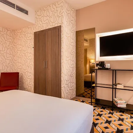 Alma Grand Place 3*
