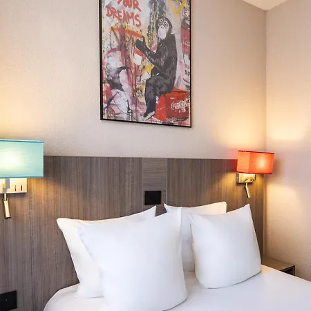 Alma Grand Place Hotel