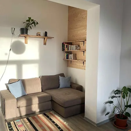 Cozy A Saint-gilles Apartment