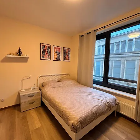 Cozy In Centrum Apartment *