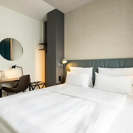 Hotel One