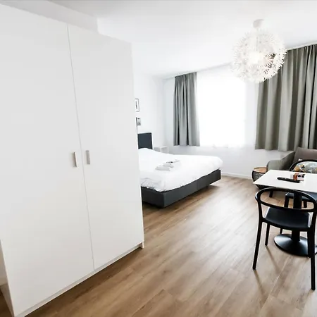 Flats Aparthotel Apartment