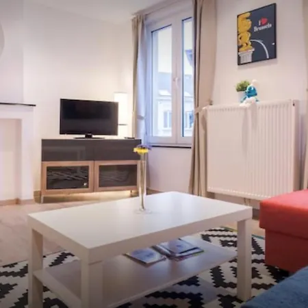 - Steps Grand Place - Local Vibrant Neighbourhood Appartement *