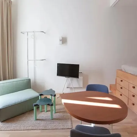 Apartment Apartment With City View In Saint-Gilles, 80 M² Brussels