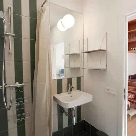 Apartment With City View In Saint-Gilles, 80 M² Apartment *