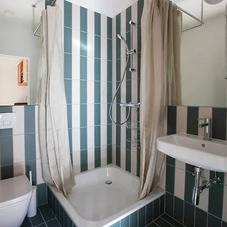 Apartment With City View In Saint-Gilles, 80 M²