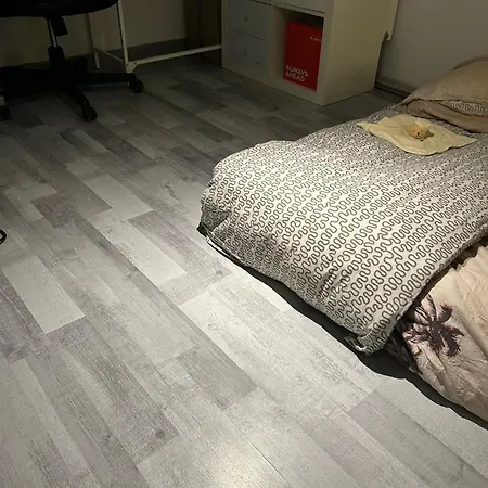 Belle De 1,30 Cm De Hauteur A Midi Homestay *