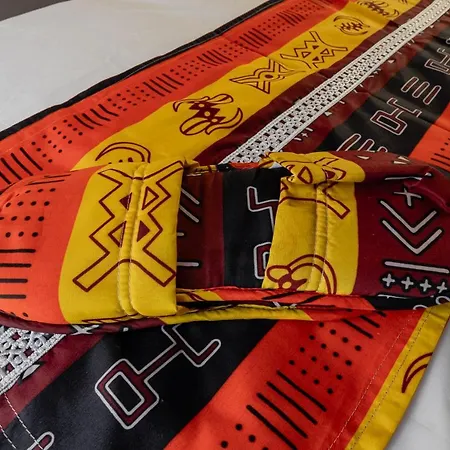 Kweni House Villa