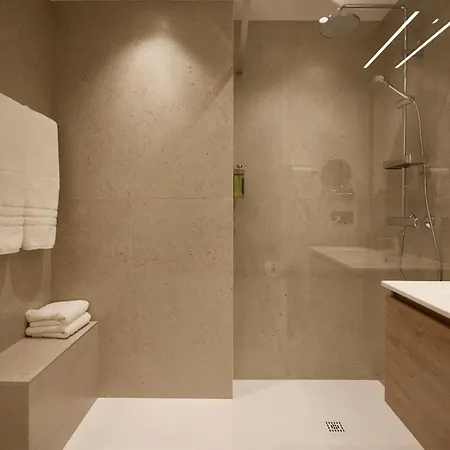 Aparthotel Georges Henri *