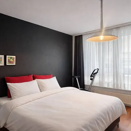 Alhambra Hideaway Prime Location * Brussels