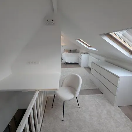 Upper St Apartment