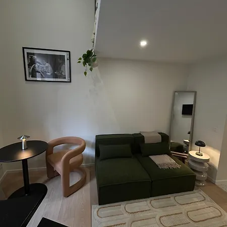 Avec Mezzanine Et Terasse Brussels