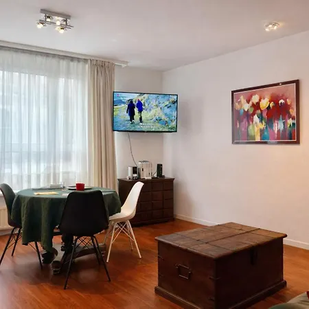 Apartment Alhambra Hideaway Prime Location *