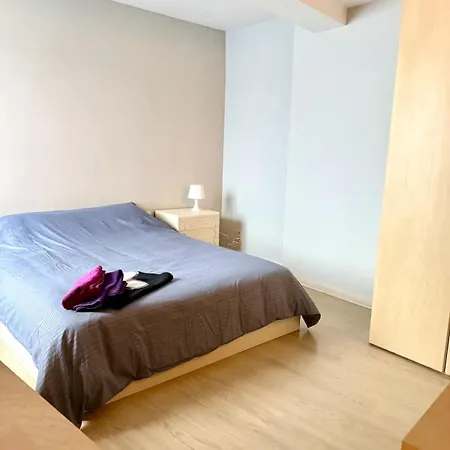 Apartment 3 Min To The Grand-place 6 Min To Manneken Pis & Sleeps 6 *