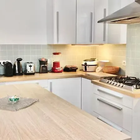 Spacious Terrace In The Heart Of Apartment Brussels