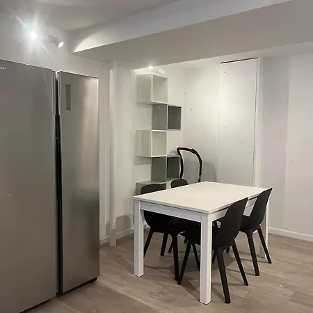 Apartment Large 3-bedroom In