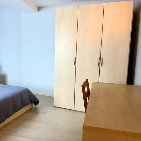 Apartment 3 Min To The Grand-place 6 Min To Manneken Pis & Sleeps 6 *