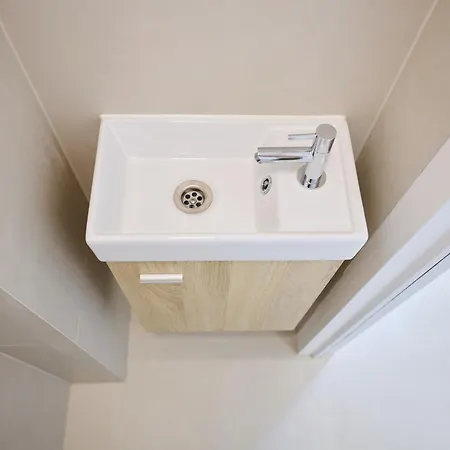 Toison D'or & Saunna 2 Apartment