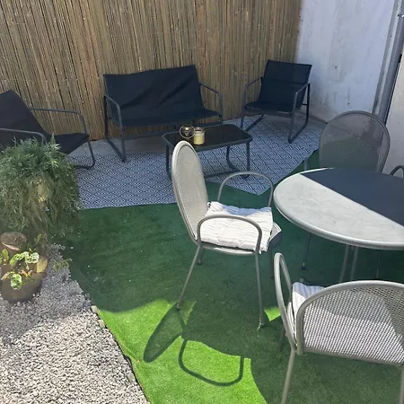 Modern In Brussels, Ground Floor Apartment *