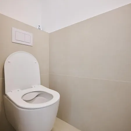 Toison D'or & Saunna 2 Apartment