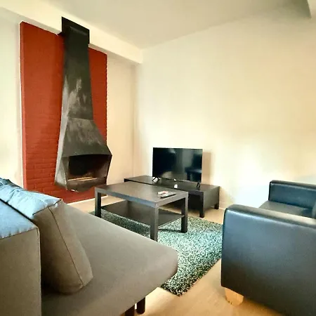 3 Min To The Grand-place 6 Min To Manneken Pis & Sleeps 6 Brussels