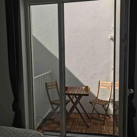 Charming At Heart Of Brussels-marolles Apartment *