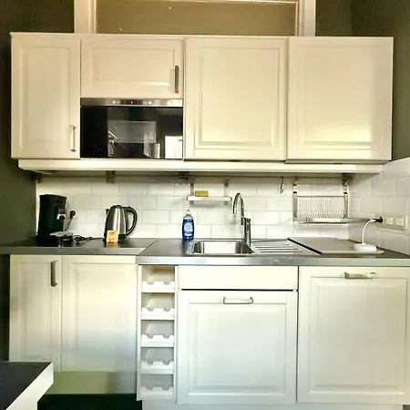 Apartment 3 Min To The Grand-place 6 Min To Manneken Pis & Sleeps 6 Brussels