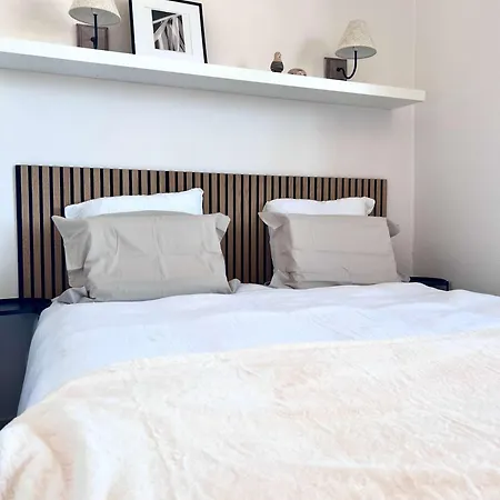 Apartment Lovely - Heart Of For 2 View Over The