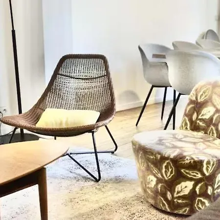 Spacious Terrace In The Heart Of Brussels