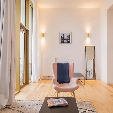 Apartment New Center Of Trendy St Gille *