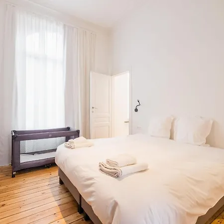New Center Of Trendy St Gille Brussels