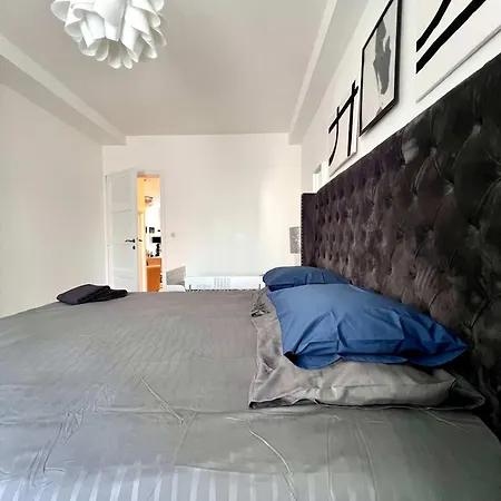 Apartment Cosy Family For Up To 9 Guests Near Midi Station *