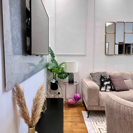 Cosy Family For Up To 9 Guests Near Midi Station * Brussels