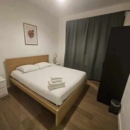 Cosy General Henry Apartment Brussels