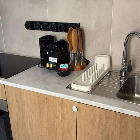 Apartment Le Goujons - New Near Midi Station *