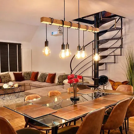 Luxury Loft Duplex Penthouse Of 190m2 & Free Parking ! Apartment *