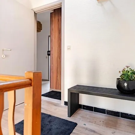 Le Charme Urbain Lumineux Appartement Brussel