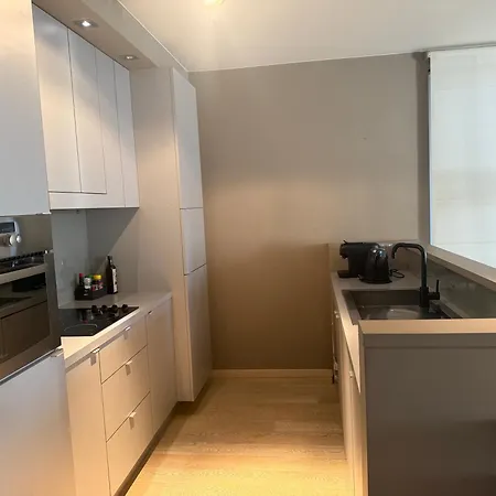Golden Pearl In Centre Of Appartement *