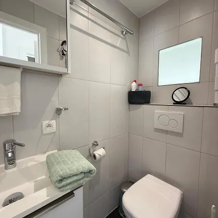 - Steps Grand Place - Local Vibrant Neighbourhood Appartement *