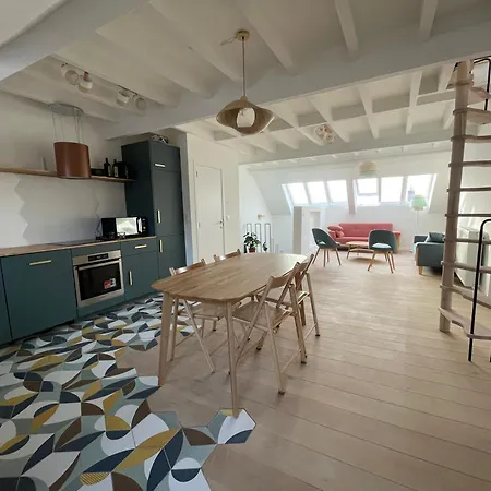Appartement Triplex De Charme Avec Vue *