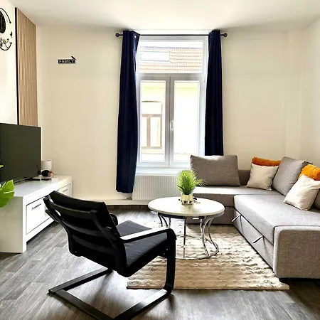 Apartment Spacious 7 Min From Gare Du Midi