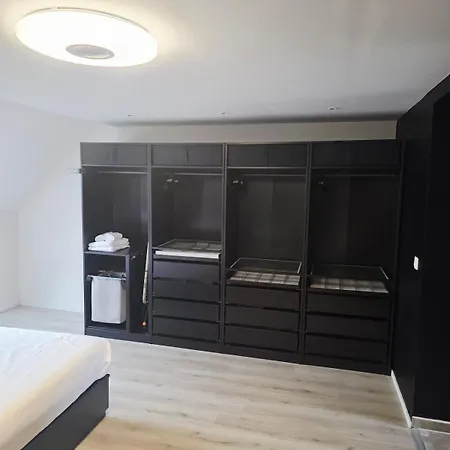 Appartement Luxury Triplex Stylish 2br In Brussel