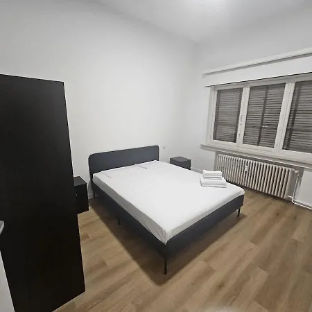 Cozy With Terrace Apartment