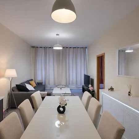 Spacious 2br Near Grand Place 1 Brussels