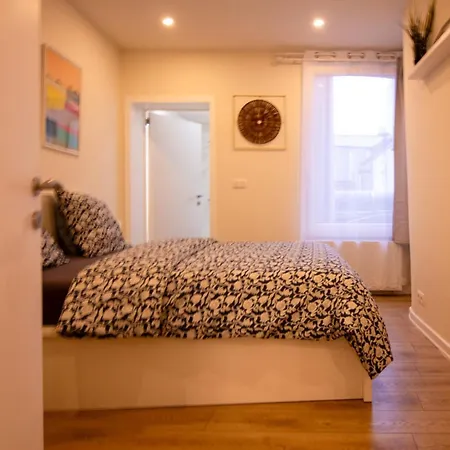 Zoe's World Appartement *