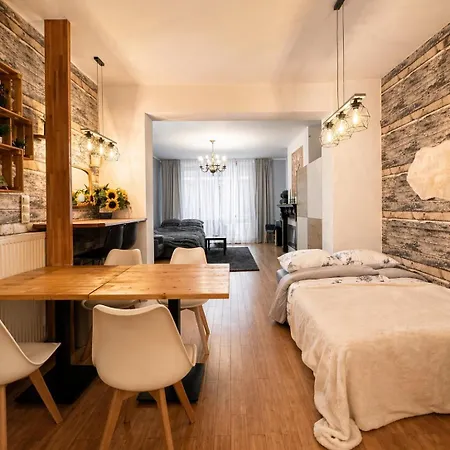The Cozy Louise Nest * Brussel