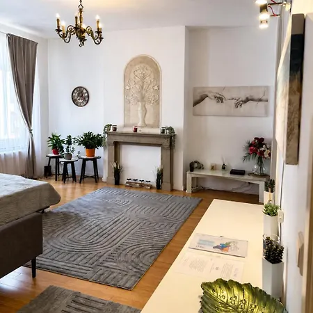 Apartment The Louise