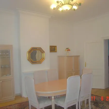 Marie Therese Apartment