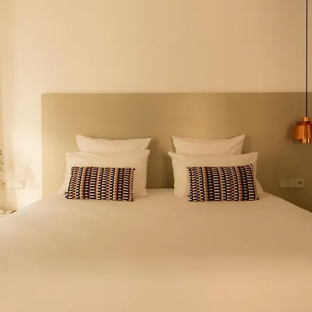 9hotel Sablon Hotel
