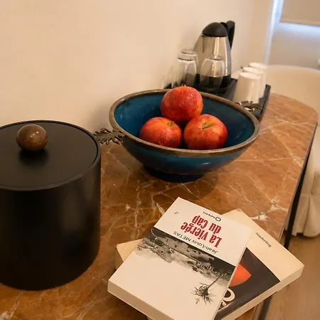 Centerstay Apartment